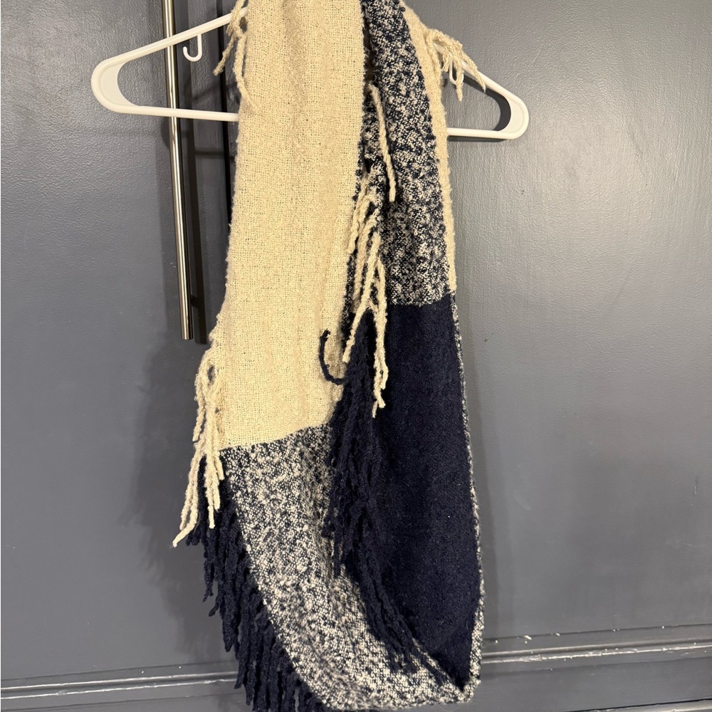 Cozy Cream and Navy infinity scarf